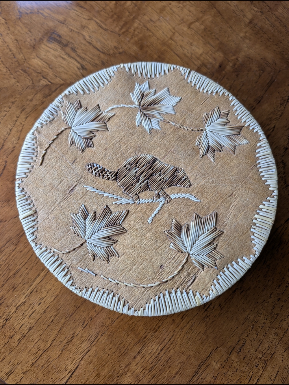 Quilled Birchbark Container Beaver Motif
